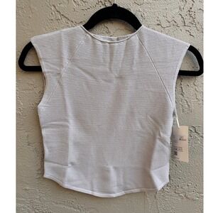 Halara NEW Crop Top Grey Textured Cap Athlesiure Casual Staple Knit Minimalist